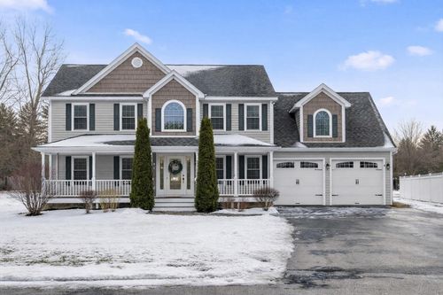 307 Bullard St, Holden, MA, 01520-2105 | Card Image