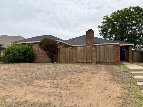 2601 Idlewilde Dr, Midland, TX, 79707-5102 | Card Image