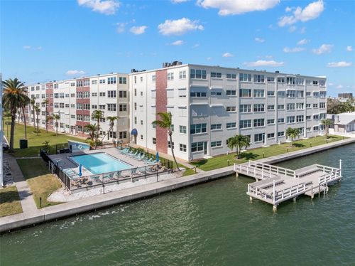 apt-223-5575 Gulf Blvd, ST PETE BEACH, FL, 33706-2339 | Card Image