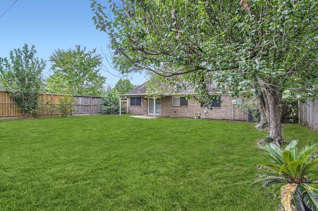 Backyard Exterior | Image 25