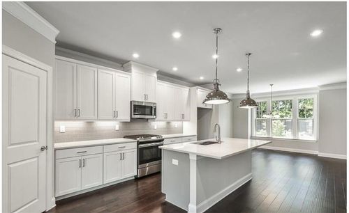 1323 Harris Way, Brookhaven, GA, 30319-3817 | Card Image