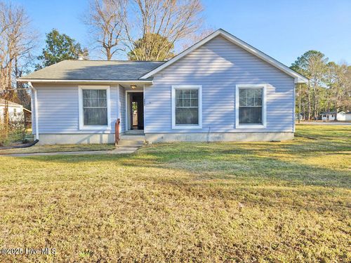 2823 Harvest Rd, Grimesland, NC, 27837-9522 | Card Image