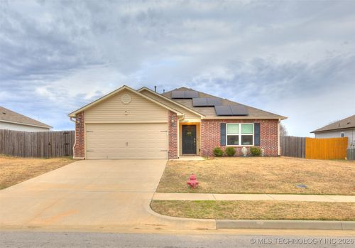 14895 S 274th East Ave, Coweta, OK, 74429-5533 | Card Image
