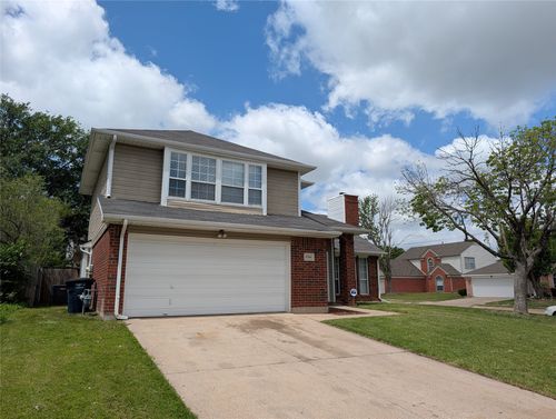 8300 Auburn Dr, Fort Worth, TX, 76123-1526 | Card Image