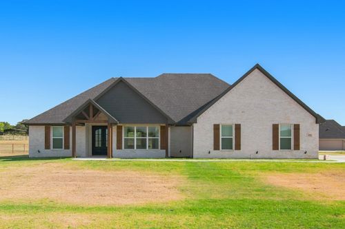 121 Friendship Way, Boyd, TX, 76023-4270 | Card Image