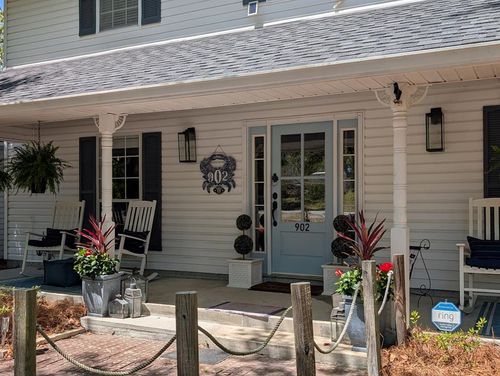 902 Nw Avenue D, Carrabelle, FL, 32322-7536 | Card Image