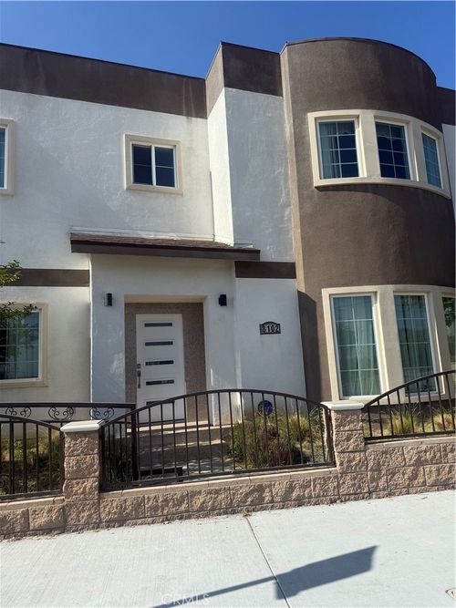 8102 Graves Ave, Rosemead, CA, 91770 | Card Image