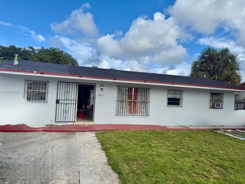 19611 Nw 47th Ave, Miami Gardens, FL, 33055-1701 | Card Image
