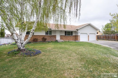 972 Bluebird Ln, Idaho Falls, ID, 83402-5162 | Card Image