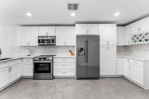 819 Windermere Way, Palm Beach Gardens, FL, 33418-7175 | Card Image