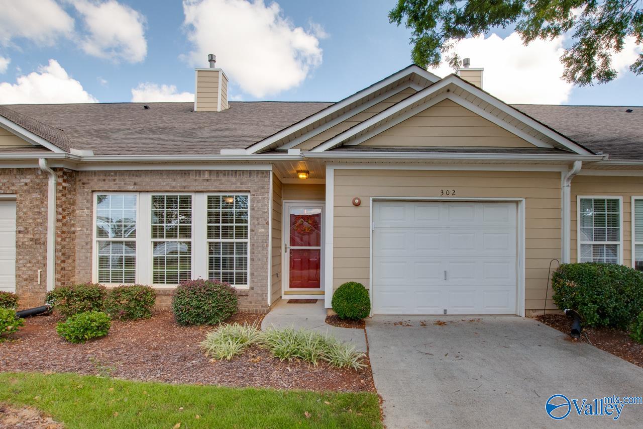 Madison Villas Way, Madison, AL 35758