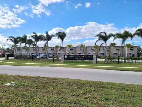 apt-1-116 Se 8th Ave, Okeechobee, FL, 34974-4506 | Card Image