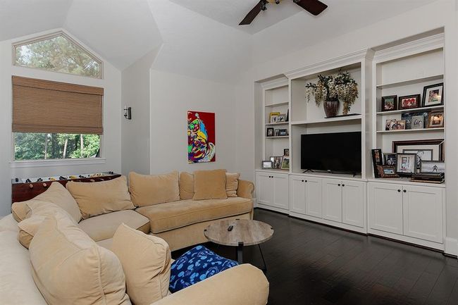 28107 Buena Way, House other with 5 bedrooms, 5 bathrooms and 7 parking in Spring TX | Image 25