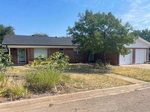 602 Doyle Springs Rd, Granbury, TX, 76048-1940 | Card Image
