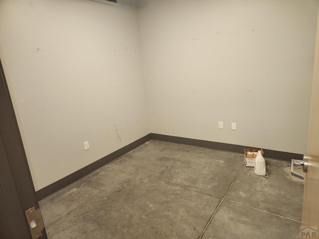Commercial Lease in Pueblo West 3