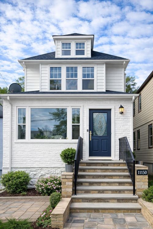 11150 140th St, Jamaica, NY, 11435-5806 | Card Image