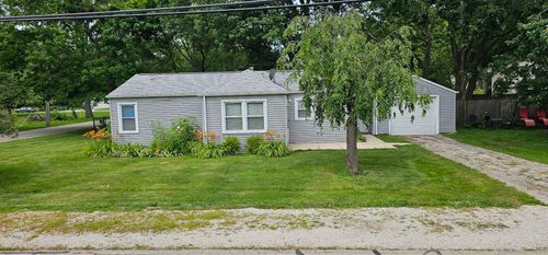 145 S Cash St, Seneca, IL, 61360-9594 | Card Image