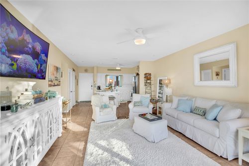 306-5010 Harmony Cir, Vero Beach, FL, 32967-7205 | Card Image