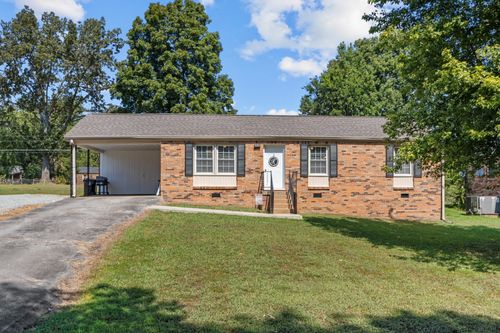 459 Ashe Ave, New Johnsonville, TN, 37134-9618 | Card Image
