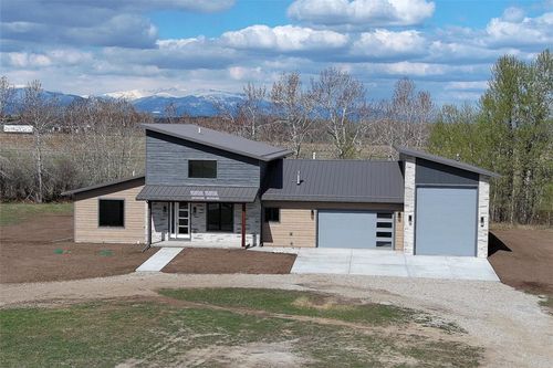 48 Buttercup Dr, Roberts, MT, 59070-9511 | Card Image