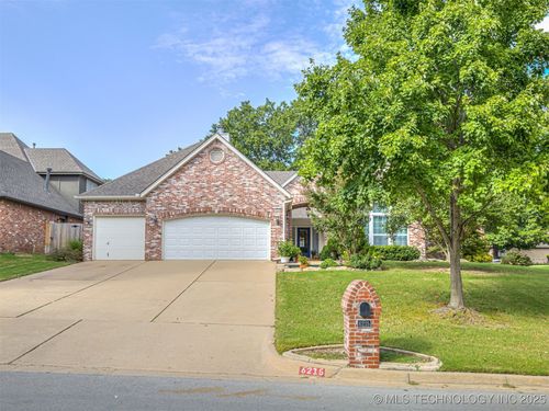 6215 112th Pl, Tulsa, OK, 74137-7724 | Card Image