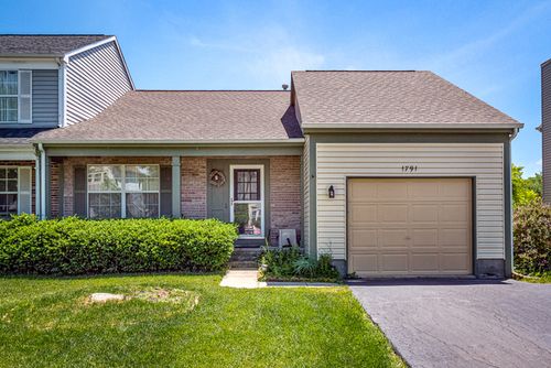 1791 Barnhill Dr, Mundelein, IL, 60060-1481 | Card Image