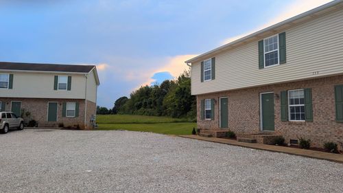 32-123 Old Westmoreland Rd, Portland, TN, 37148-1967 | Card Image