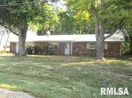 521 N West Ave, Mason City, IL, 62664-9477 | Card Image