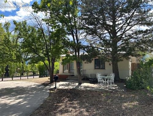 1102 Iowa Ave, Colorado Springs, CO, 80909-3817 | Card Image