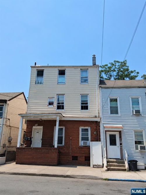 176 Beech St, Paterson, NJ, 07501-3419 | Card Image