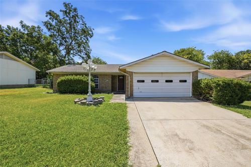 302 Iowa St, Sherman, TX, 75090-9177 | Card Image