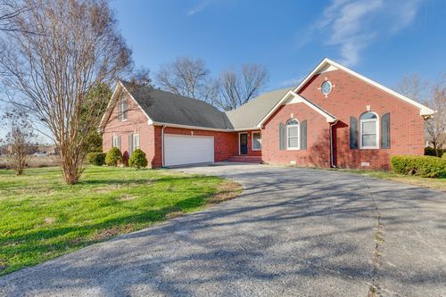 131 Savannah Rdg, Murfreesboro, TN, 37127-8366 | Card Image