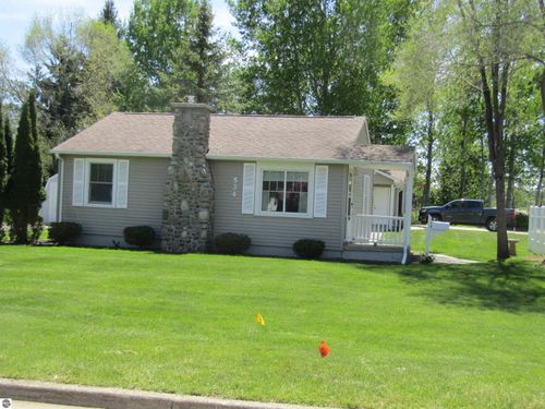 534 Morrison St, West Branch, MI, 48661-1314 | Card Image