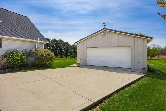 7707 Winchester Rd, House other with 6 bedrooms, 4 bathrooms and null parking in Carroll OH | Image 32