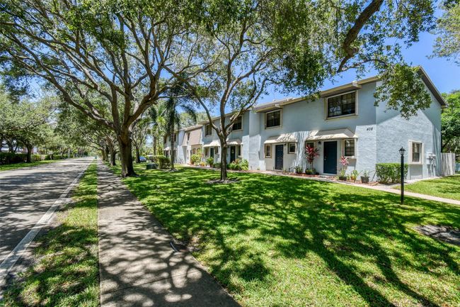 APT-11 - 410 N Cypress Dr, Townhouse with 2 bedrooms, 2 bathrooms and null parking in Tequesta FL | Image 36