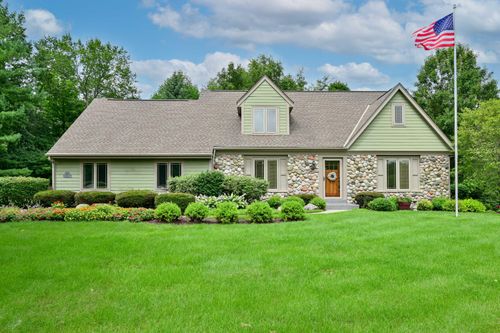 3162 Willowgate Pass, Colgate, WI, 53017-9345 | Card Image