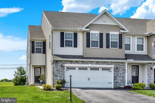 7 Simon Ct, MECHANICSBURG, PA, 17050-8526 | Card Image