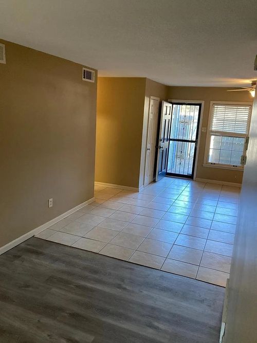 3388 Lord Dunmore Cv, Bartlett, TN, 38134-3040 | Card Image