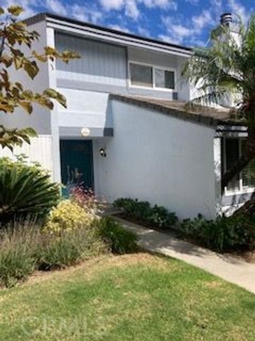 7030 Seawind Dr, Long Beach, CA, 90803-4314 | Card Image