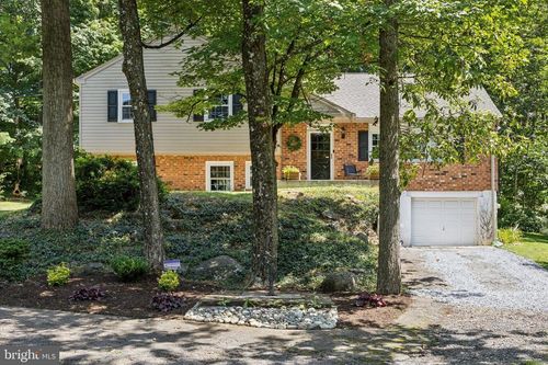 1598 Yarnall Rd, POTTSTOWN, PA, 19464-1602 | Card Image