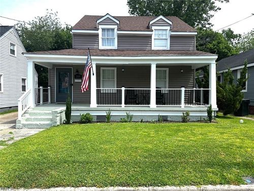 109 E Cummings Ave, Hampton, VA, 23663-1607 | Card Image