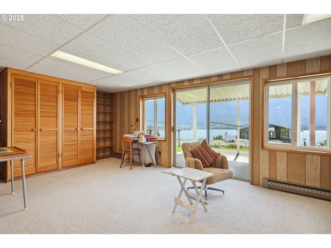 Family Room-Lower | Image 23