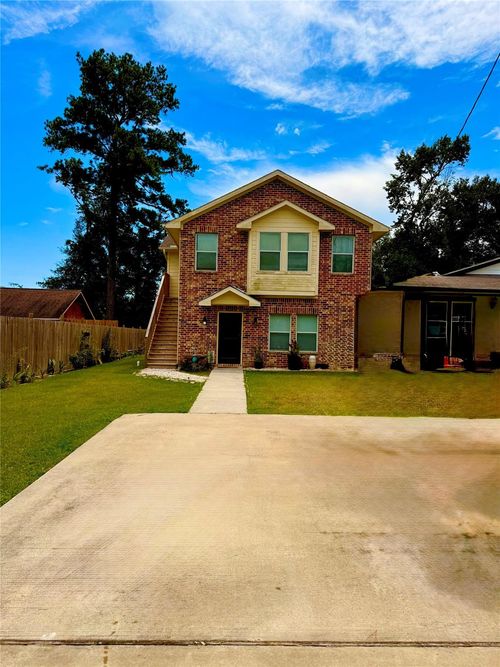 23030 S Oak Dr, Porter, TX, 77365-5666 | Card Image