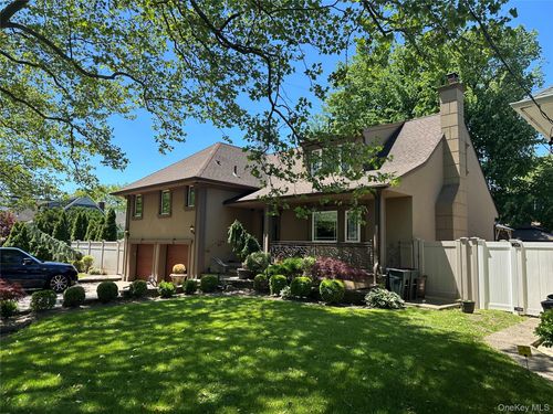 563 Sunset Dr, Woodmere, NY, 11598-1537 | Card Image