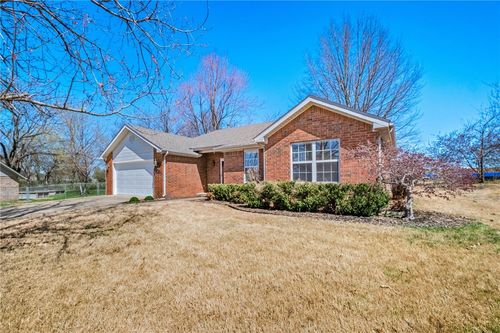 523 Evergreen Cir, Lowell, AR, 72745-9503 | Card Image
