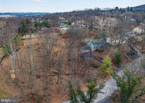 11 Pine Tree Drive, New Cumberland, PA, 17070 | Card Image