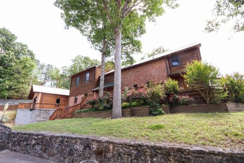 19 Beach Dr, Iuka, MS, 38852-8003 | Card Image