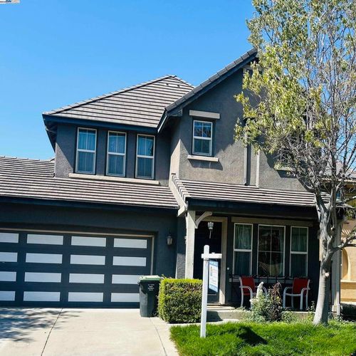 2472 Shorey Way, Fairfield, CA, 94533-6637 | Card Image