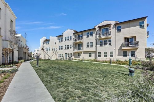 112-5200 Beachside Ln, San Diego, CA, 92154-6592 | Card Image
