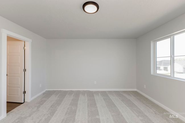 5289 E Grizzly St, House other with 4 bedrooms, 3 bathrooms and 3 parking in Nampa ID | Image 24